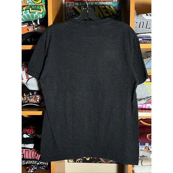 Vintage Y2K Johnny Cash Middle Finger Tee - Picture 5 of 5